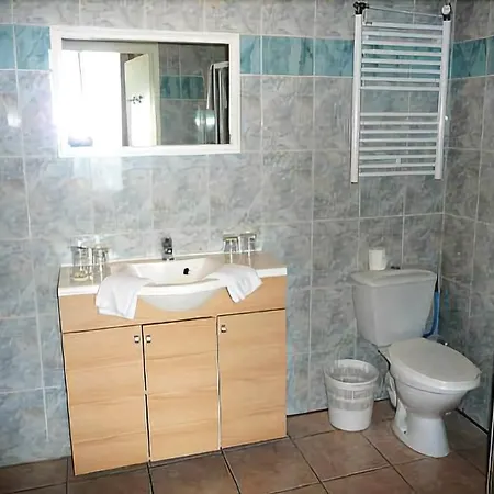 Trianon Szálloda *